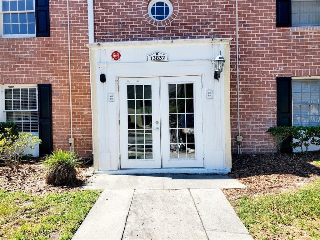 13832 ORANGE SUNSET DRIVE UNIT 202 TAMPA, FL 33618