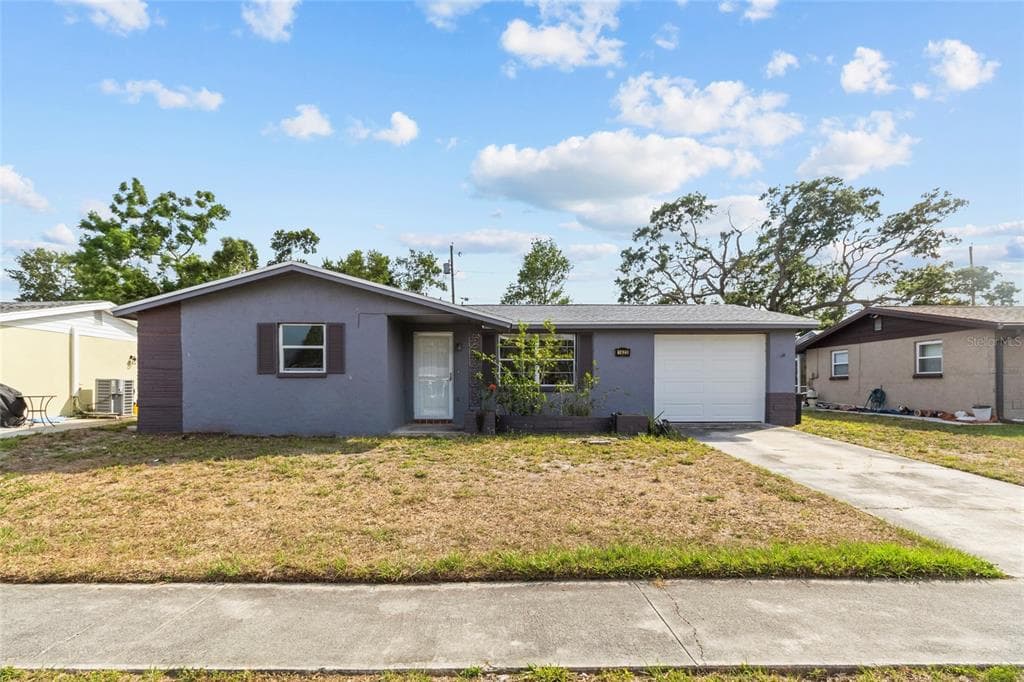 1623 PLUM TREE ROAD HOLIDAY, FL 34690