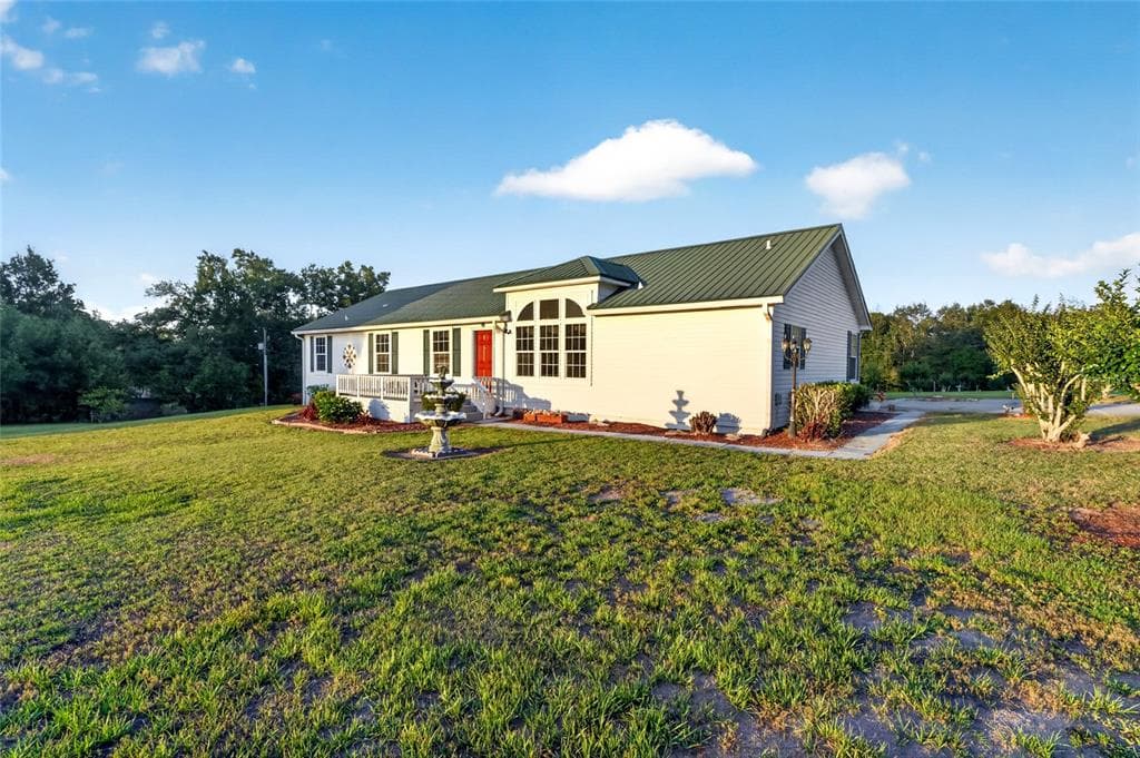 9712 US HIGHWAY 301 DADE CITY, FL 33525