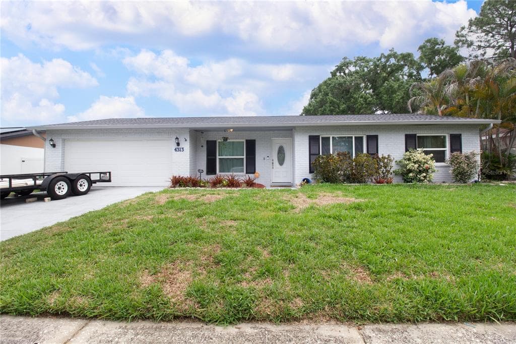 4313 HOLLOW HILL DRIVE