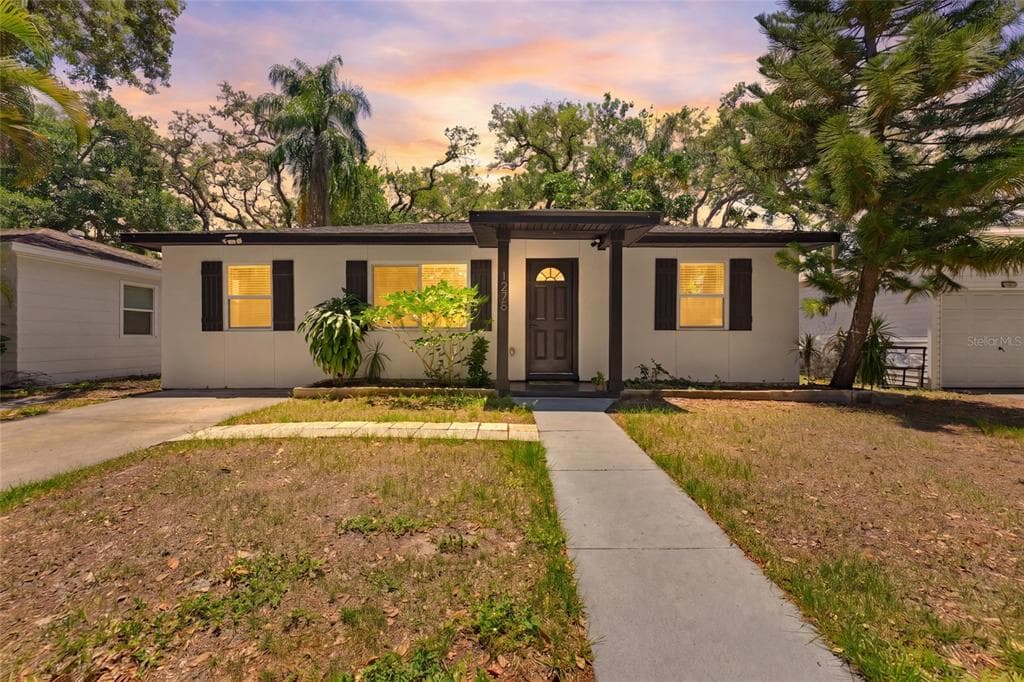 1275 PALM STREET CLEARWATER, FL 33755