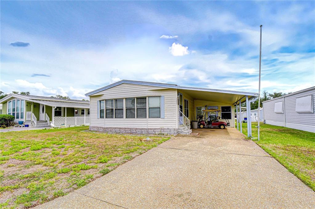35804 BRISA DRIVE ZEPHYRHILLS, FL 33541