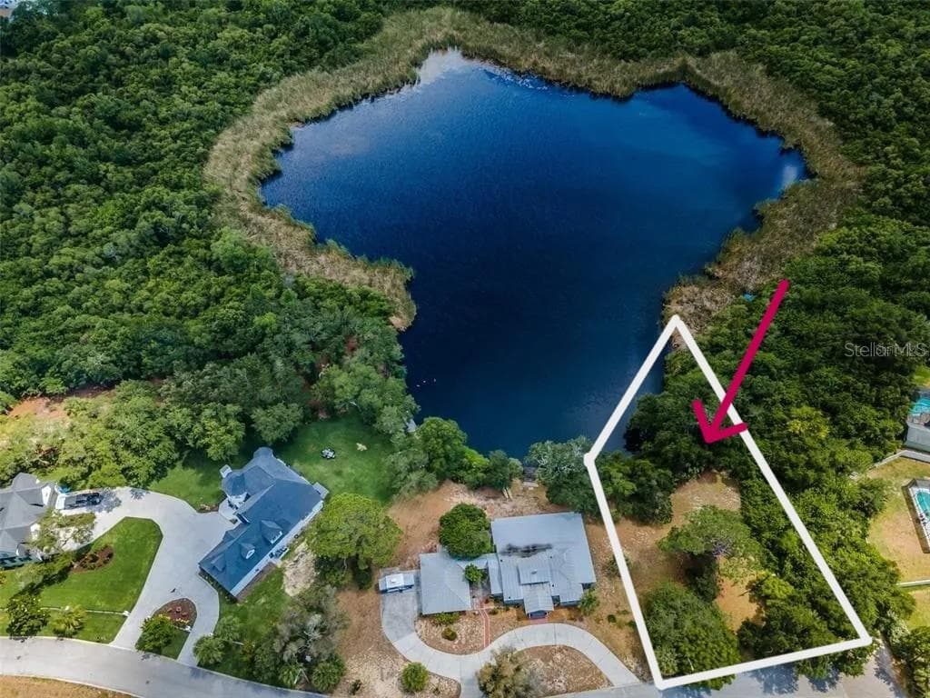 1105 ASHLAND TARPON SPRINGS, FL 34689