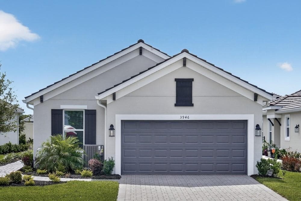 3946 IMMACOLATA WAY WESLEY CHAPEL, FL 33543