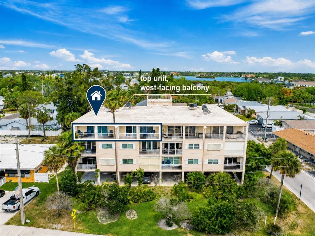 1005 GULF BOULEVARD UNIT 10
