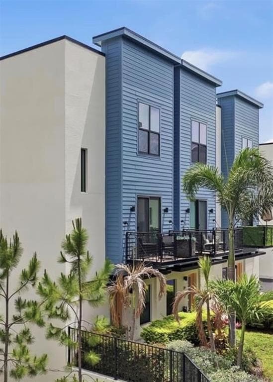 4810 W MCELROY AVENUE UNIT 30 TAMPA, FL 33611