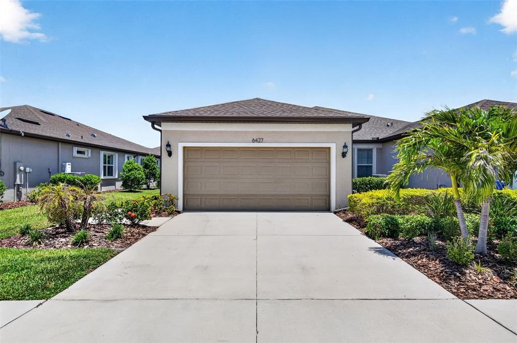 6427 MOORING LINE CIRCLE APOLLO BEACH, FL 33572