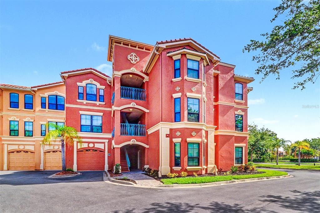 2746 VIA TIVOLI UNIT 110B CLEARWATER, FL 33764