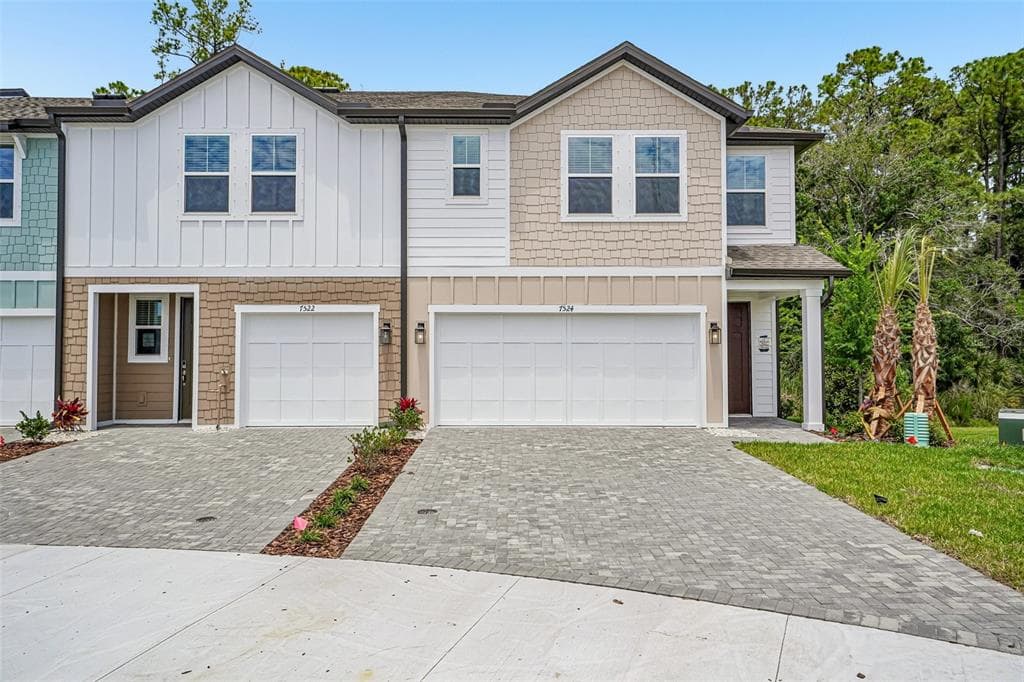 7524 DEER VALLEY CIRCLE TAMPA, FL 33635
