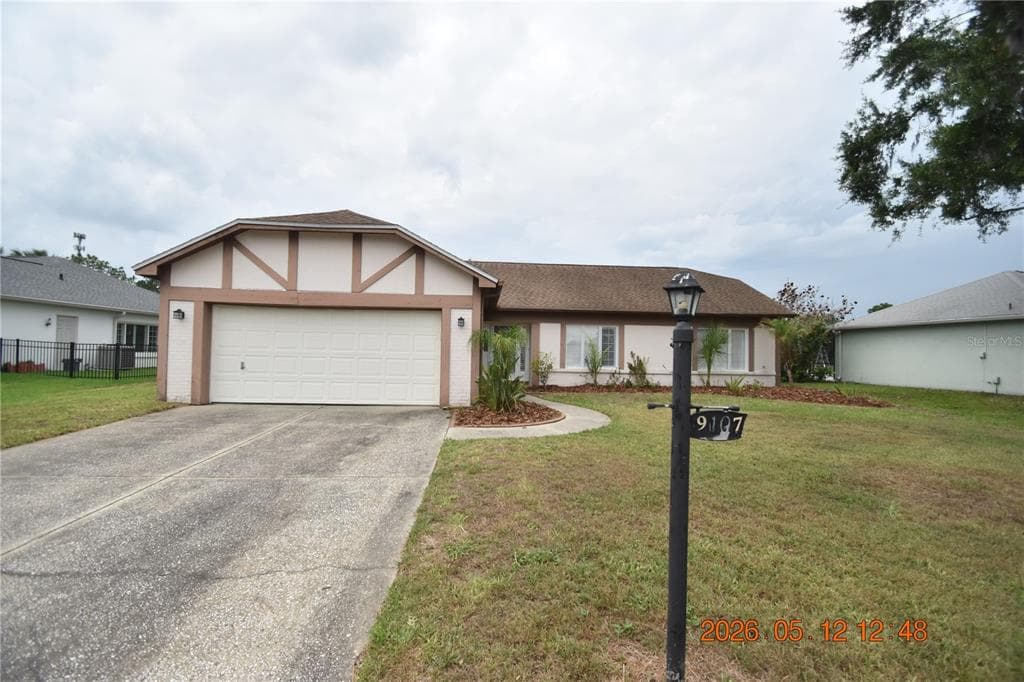9107 CYPRESSWOOD CIRCLE TAMPA, FL 33647