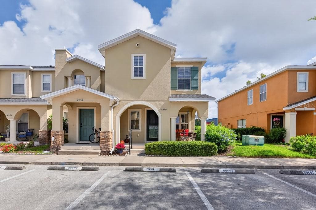 2556 SEA WIND WAY CLEARWATER, FL 33763