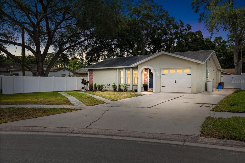 5820 99TH AVENUE N PINELLAS PARK, FL 33782