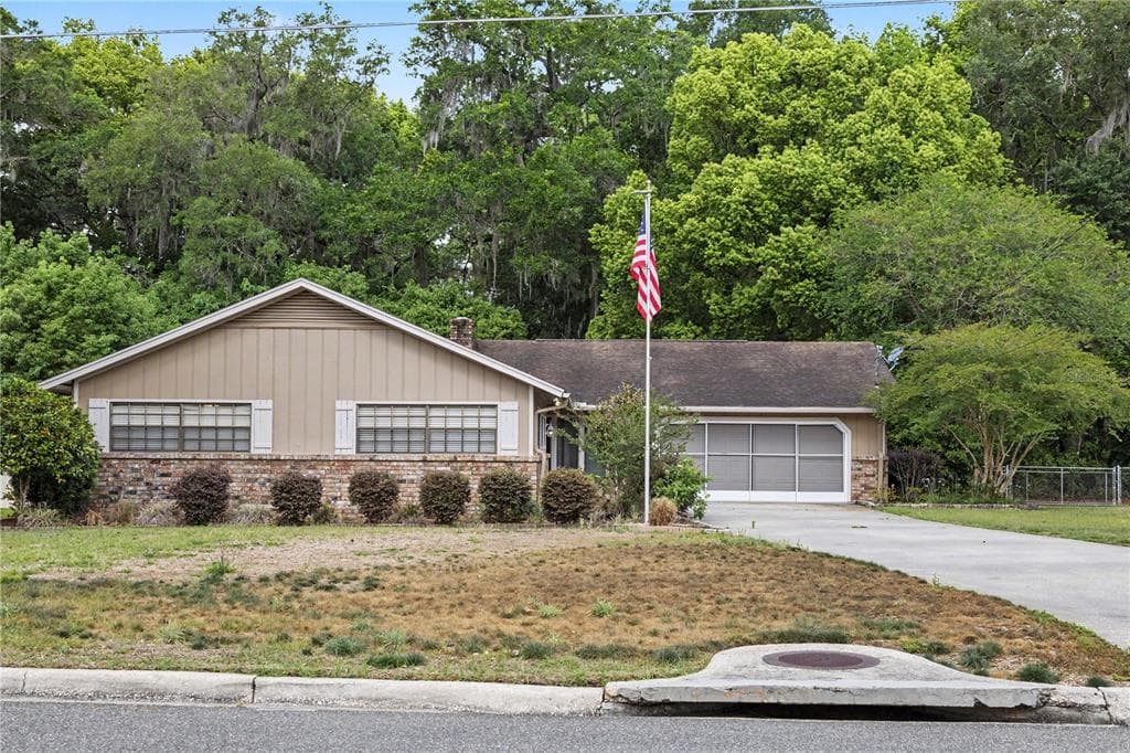 536 NE 40TH AVENUE OCALA, FL 34470