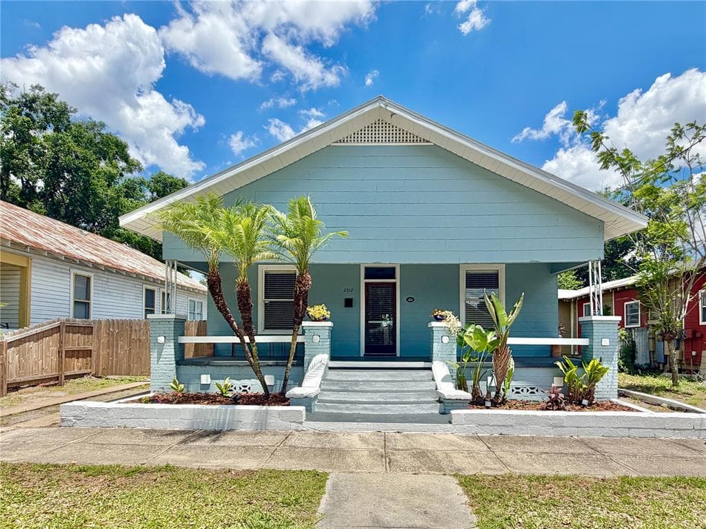 2312 E 10TH AVENUE TAMPA, FL 33605