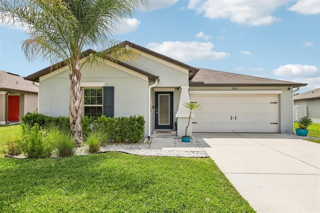 2905 LYTTON HALL DRIVE ZEPHYRHILLS, FL 33540