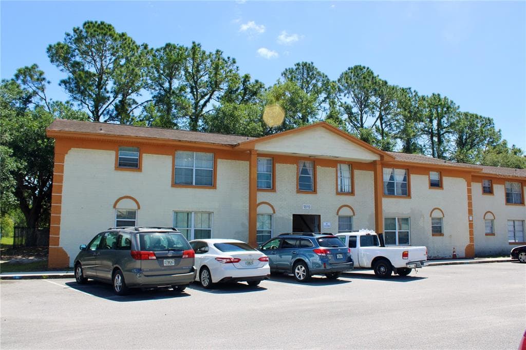 1819 MICHIGAN AVENUE UNIT D KISSIMMEE, FL 34744