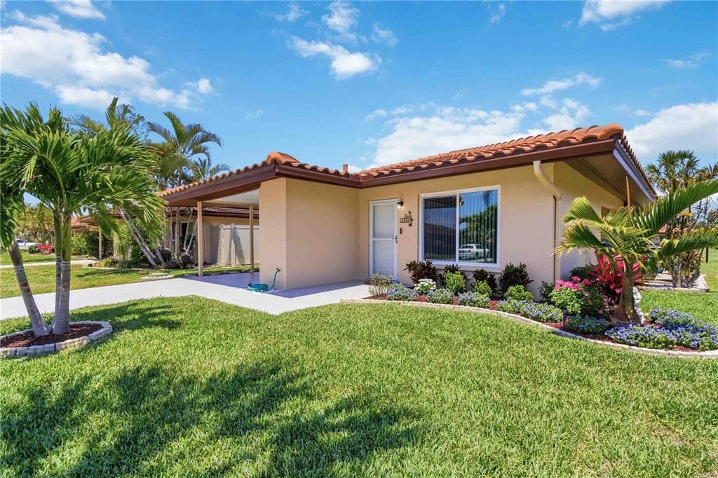 3303 CAMBRIDGE AVENUE BRADENTON, FL 34207