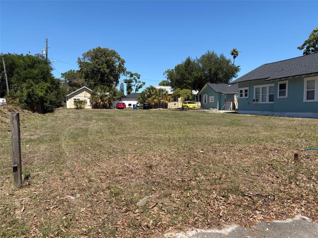 18TH AVENUE S ST PETERSBURG, FL 33711
