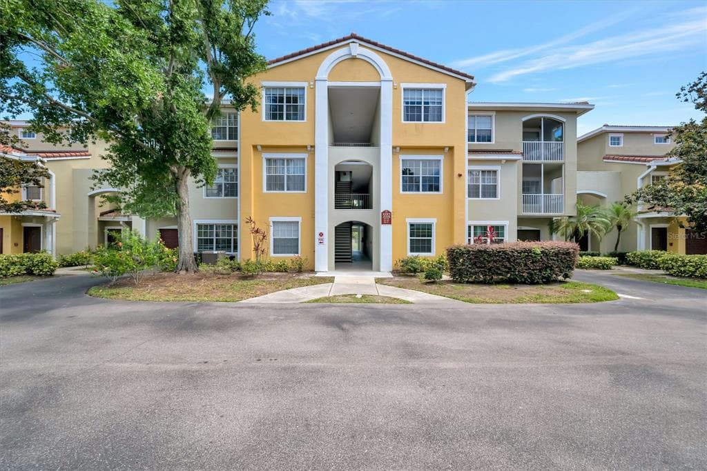 5552 BENTGRASS DRIVE UNIT 7-110 SARASOTA, FL 34235