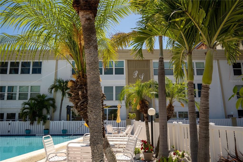 661 POINSETTIA AVENUE UNIT 108