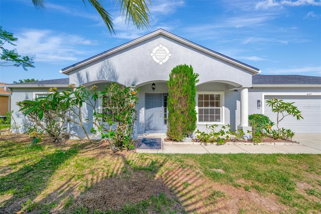 6427 CLAIR SHORE DRIVE APOLLO BEACH, FL 33572