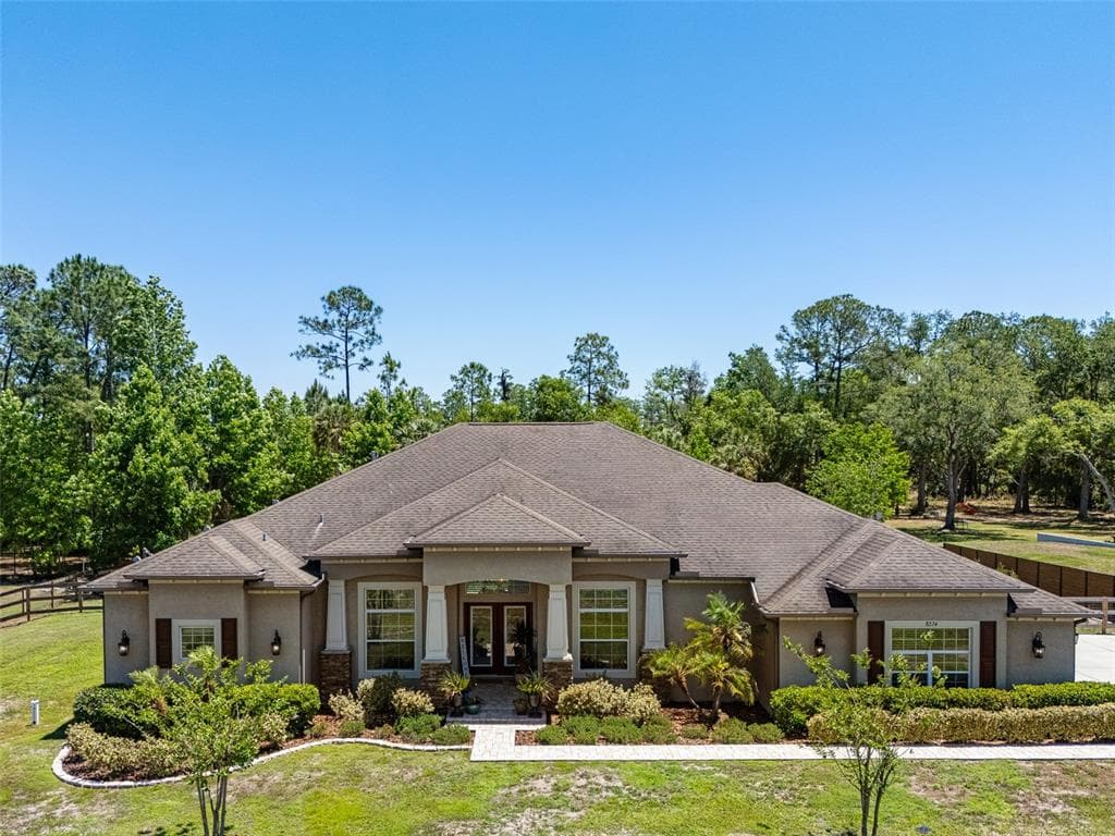 8224 SPRING FOREST LANE WESLEY CHAPEL, FL 33544