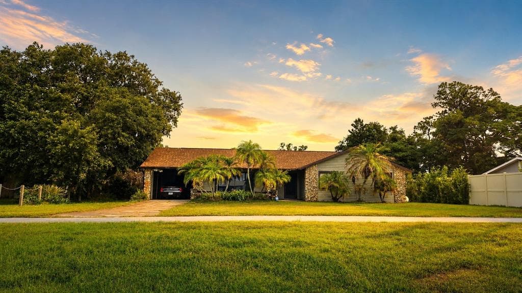 2234 W MAPLE TERRACE ST CLOUD, FL 34771