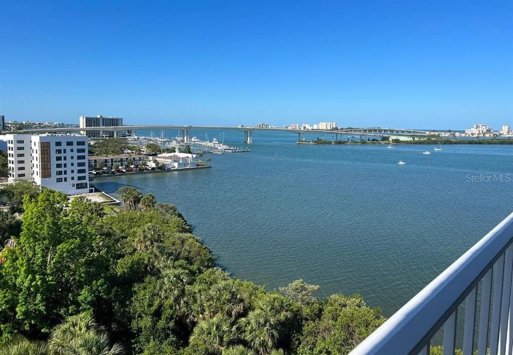 500 N OSCEOLA AVENUE UNIT 804 CLEARWATER, FL 33755