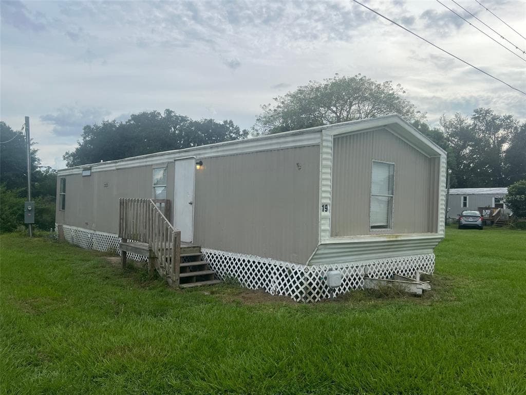 3245 E MAIN #19 STREET LAKELAND, FL 33801