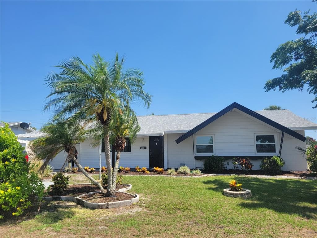 714 CYPRESS PLACE SUN CITY CENTER, FL 33573