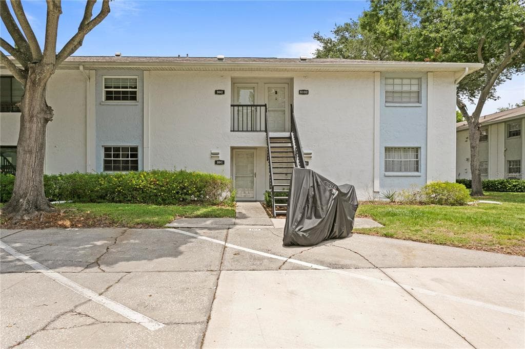 4506 S OAK DRIVE UNIT S92 TAMPA, FL 33611