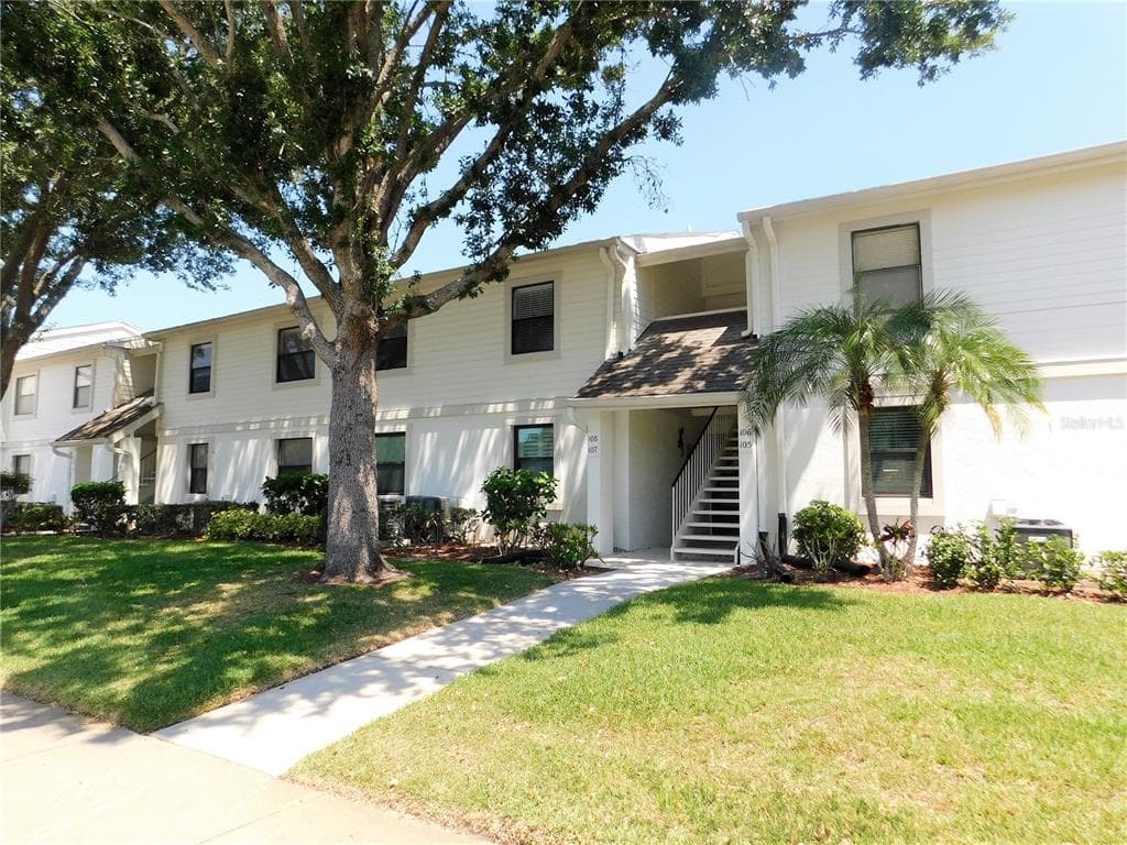 107 WINDWARD PLACE UNIT 107