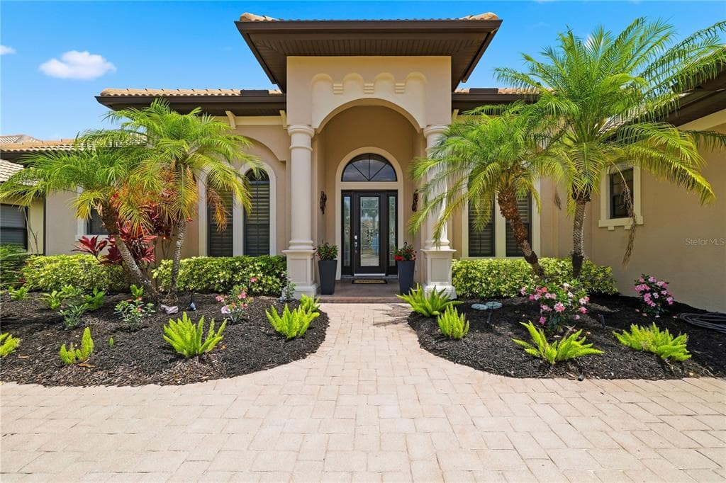 14515 LEOPARD CREEK PLACE LAKEWOOD RANCH, FL 34202