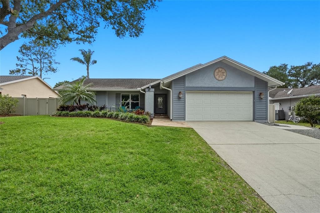 5015 BRIDGEPORT DRIVE SAFETY HARBOR, FL 34695