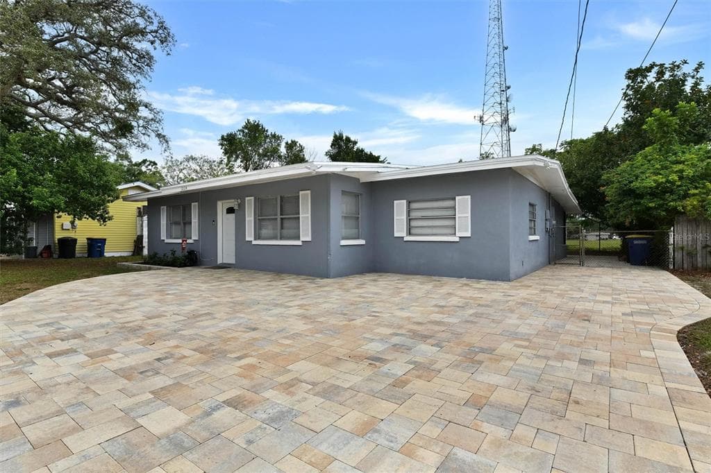 1224 BELLEVUE BOULEVARD