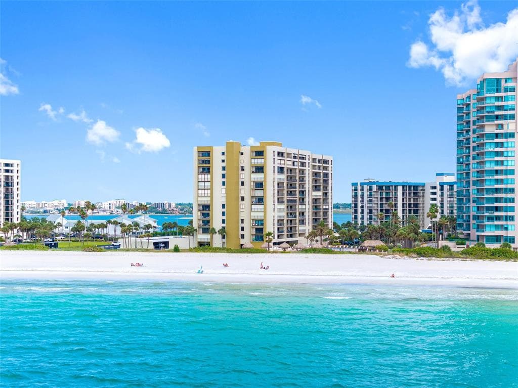 1480 GULF BOULEVARD UNIT 1011