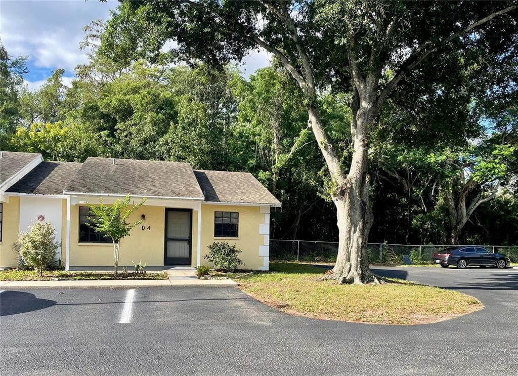 2780 PARK DRIVE UNIT D 4 CLEARWATER, FL 33763