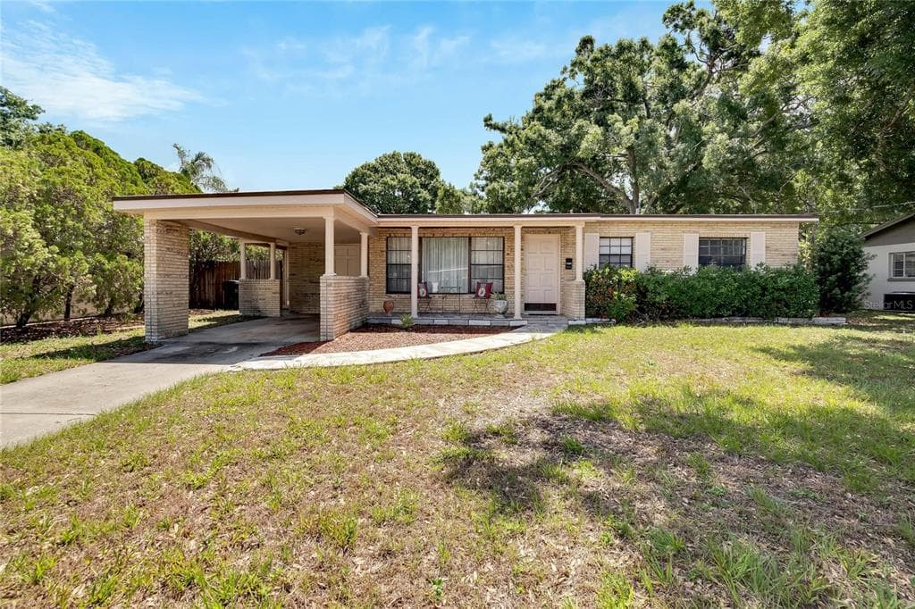 4306 S HUBERT AVENUE TAMPA, FL 33611