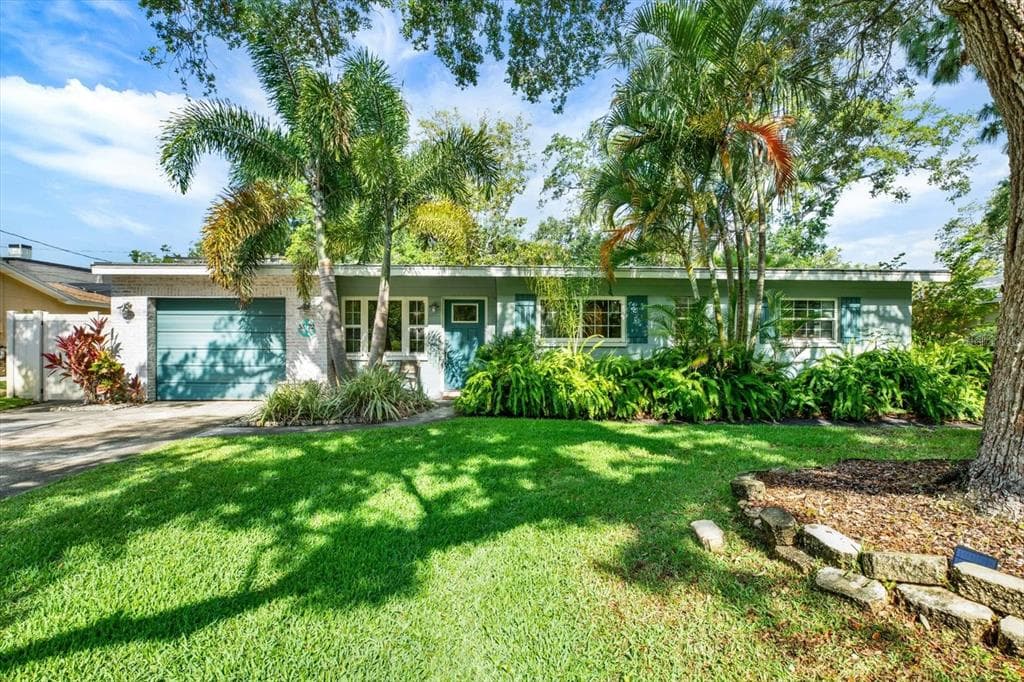 5572 100TH WAY N ST PETERSBURG, FL 33708