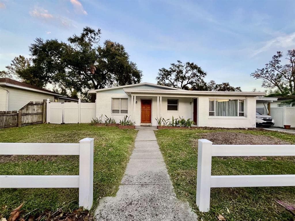 116 S RENELLIE DRIVE TAMPA, FL 33609