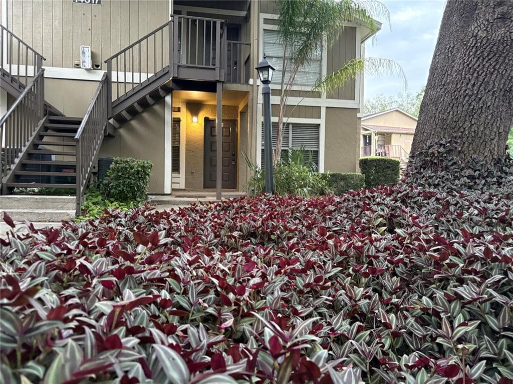 14317 HANGING MOSS CIRCLE UNIT 101 TAMPA, FL 33613
