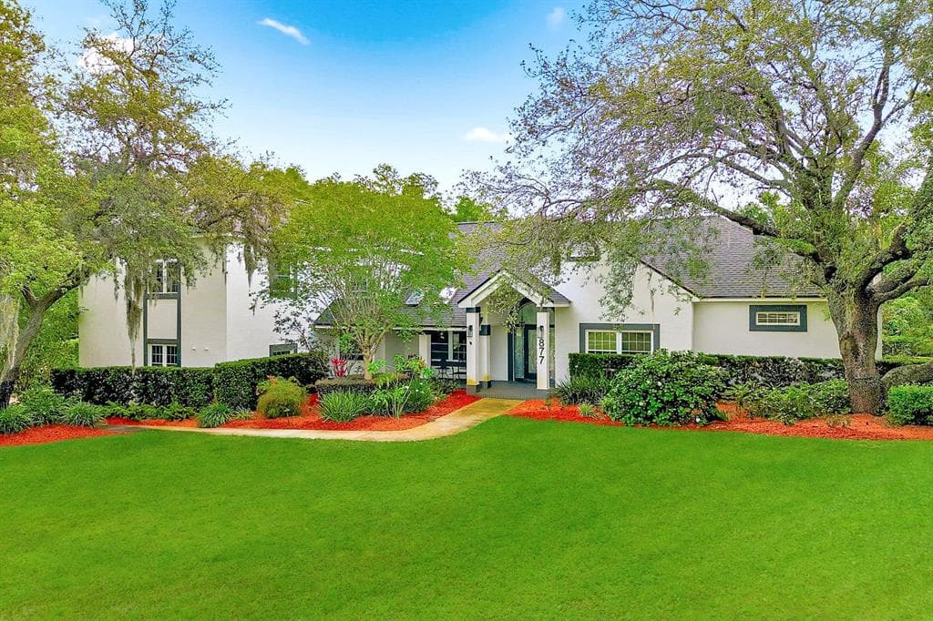 877 CYPRESS LAKEVIEW COURT TARPON SPRINGS, FL 34688