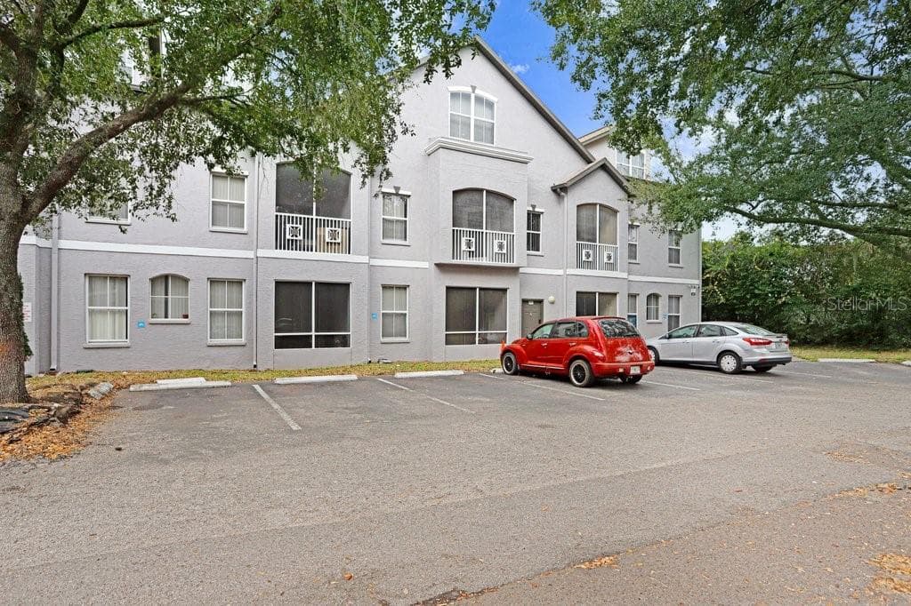 5031 SUNRIDGE PALMS DRIVE UNIT 5031 TAMPA, FL 33617