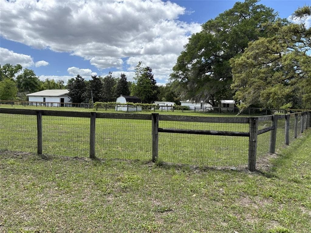 11331 DEMPSEY ROAD BROOKSVILLE, FL 34601
