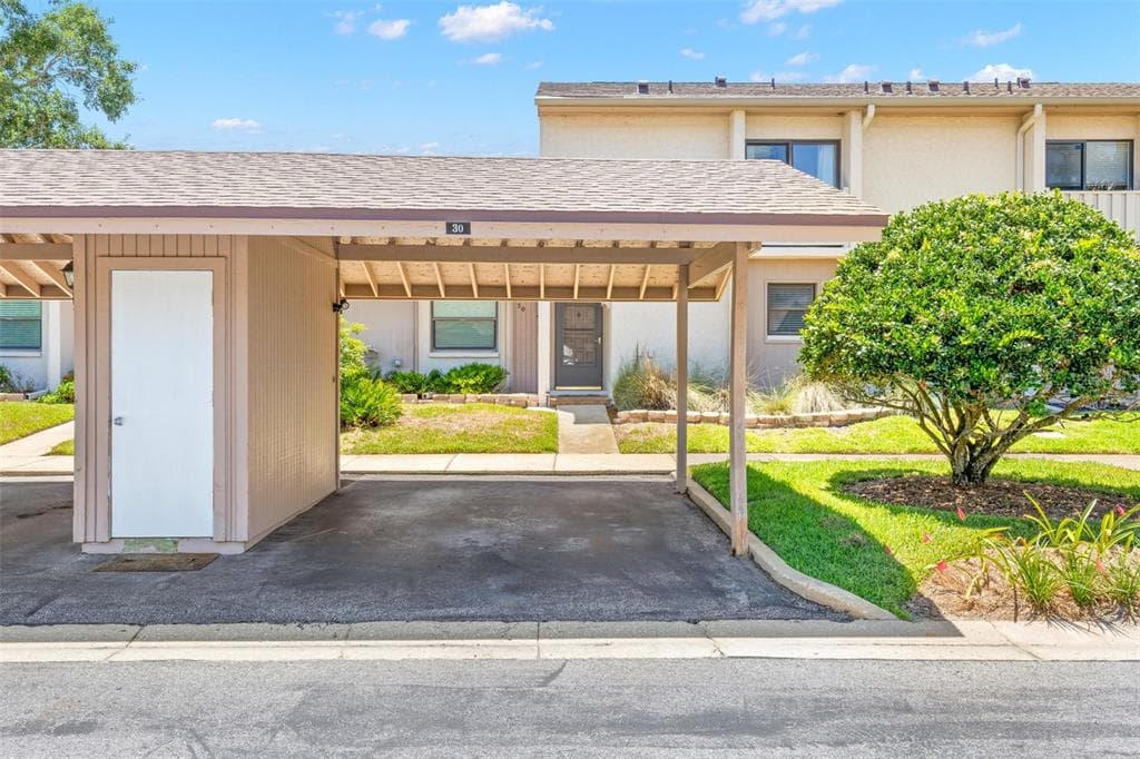 30 INGRID PLACE OLDSMAR, FL 34677