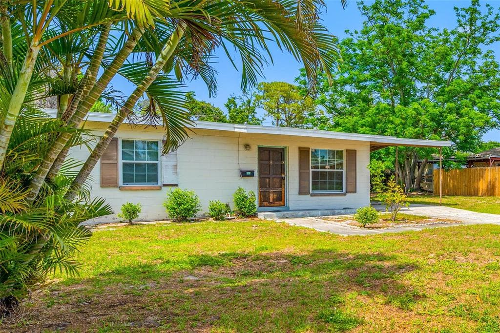 289 43RD TERRACE SE ST PETERSBURG, FL 33705