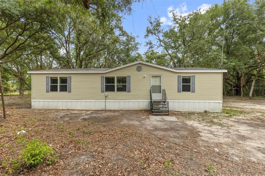 18330 BOOMING ROAD SPRING HILL, FL 34610