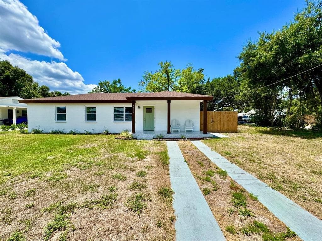 3814 W TYSON AVENUE TAMPA, FL 33611