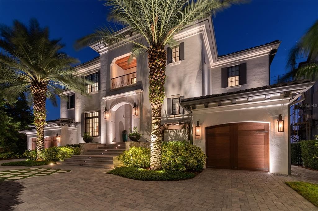 5120 W LONGFELLOW AVENUE TAMPA, FL 33629