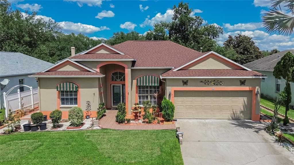 813 INNERGARY PLACE VALRICO, FL 33594
